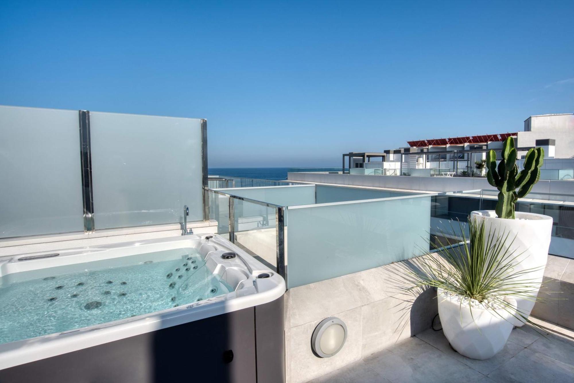 Апартаменти Penthouse On The First Line Платжа-д'Ару Екстер'єр фото