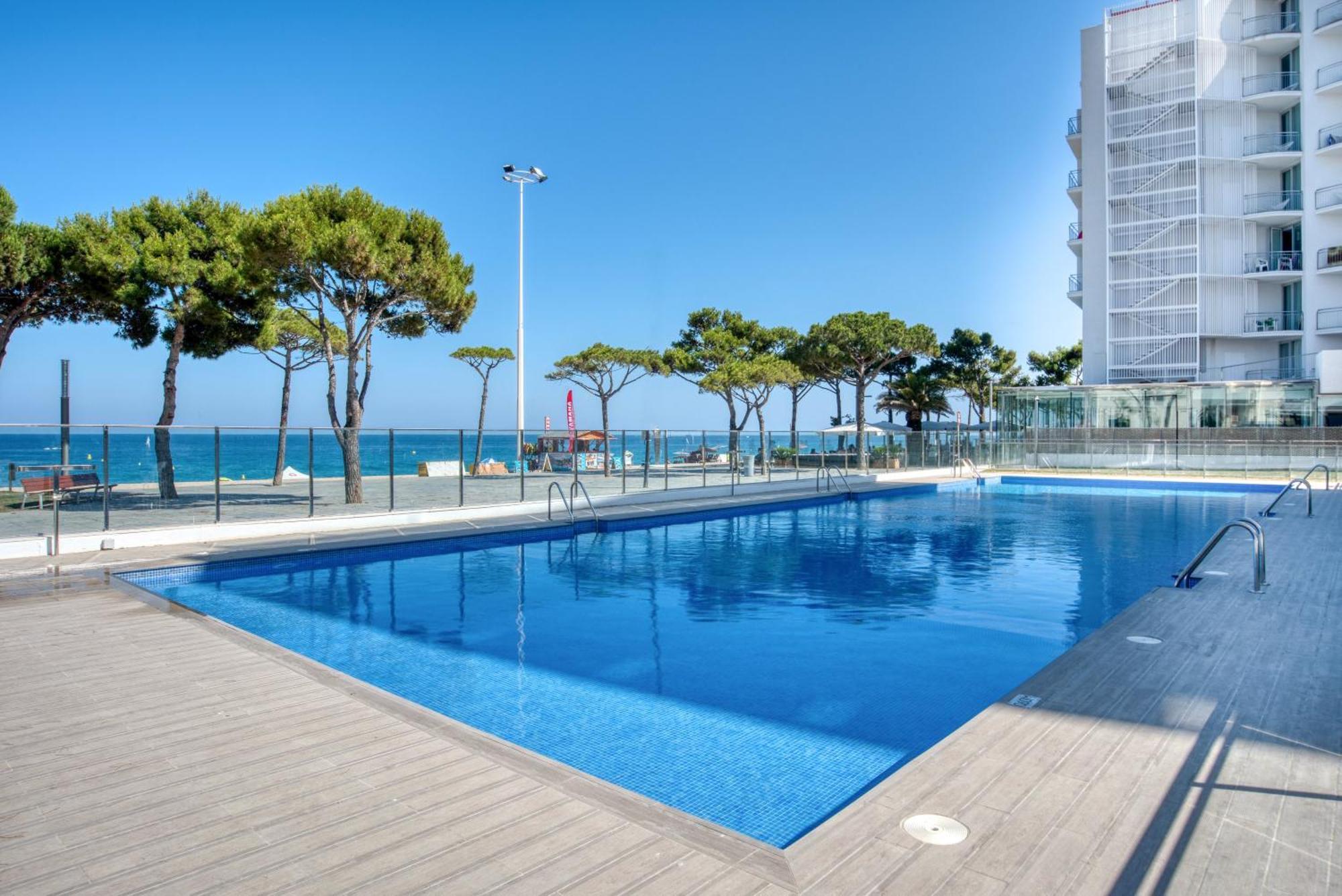 Апартаменти Penthouse On The First Line Платжа-д'Ару Екстер'єр фото
